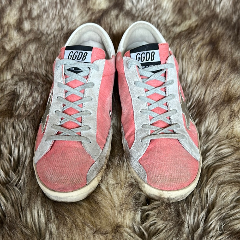 SALE. Golden Goose Superstar sneakers size 39